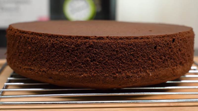 Супер пышный шоколадный бисквит для торта простой рецепт пошаговый