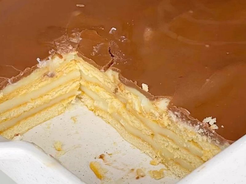 Как приготовить рецепт Бисквитный торт с заварным кремом