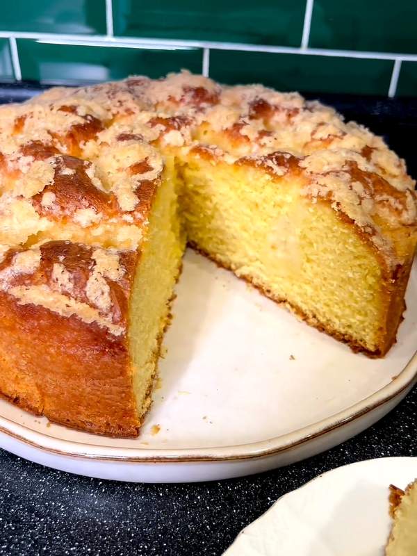 Сахарный пирог. Сахарный пирог со сливками. Пирог сахарный рецепт. Пироги домашние простые рецепты.