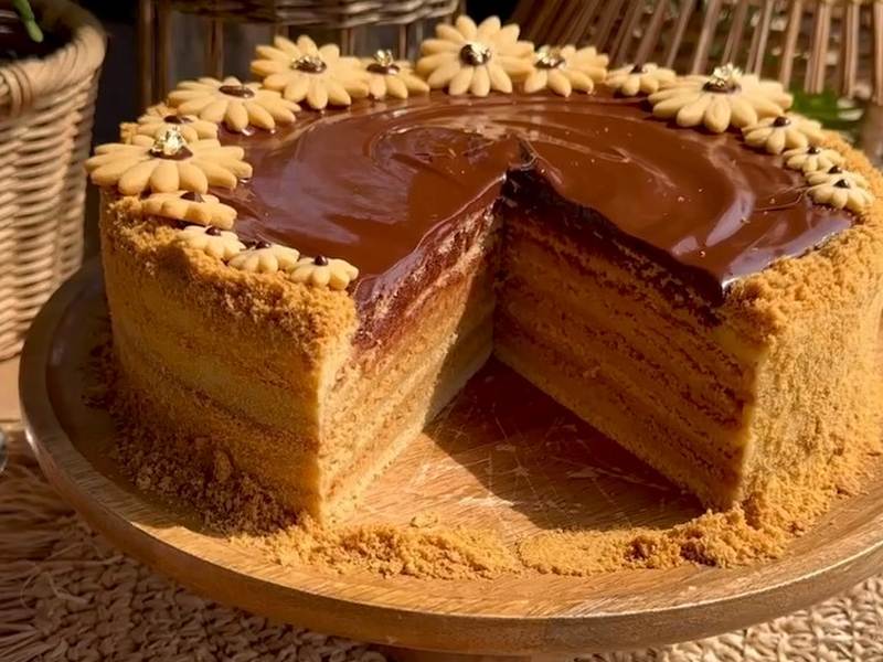 Как приготовить медовый торт «Рыжик» (рецепт 2)