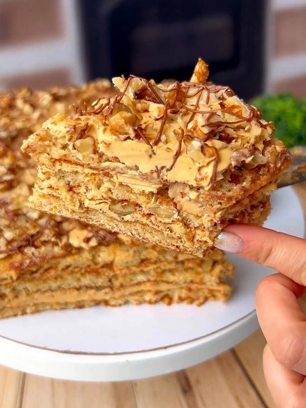 «Вкусниссимо»: пошаговый рецепт приготовления популярного торта «Золотой ключик»